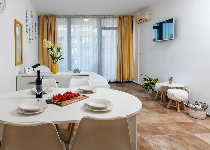 Stylish Flat In The Centre Of Sunny By Flаt Manаger Διαμέρισμα Σάνι Μπιτς