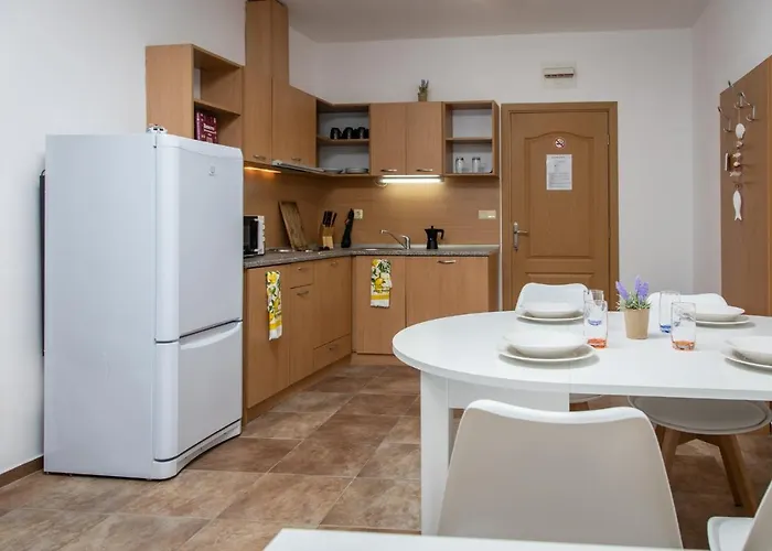Stylish Flat In The Centre Of Sunny By Flаt Manаger Апартамент *